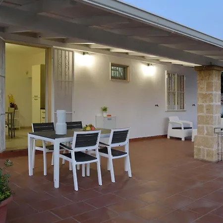La Pennichella Apartments - By Thepuglia * Нардо